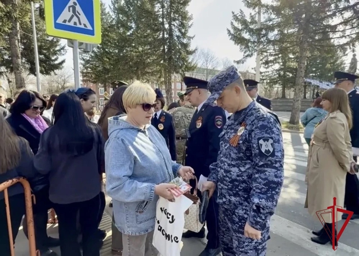 РОСГВАРДИЯ ОБЕСПЕЧИЛА БЕЗОПАСНОСТЬ ПРАЗДНОВАНИЯ ДНЯ ПОБЕДЫ В ЕВРЕЙСКОЙ АВТОНОМНОЙ ОБЛАСТИ