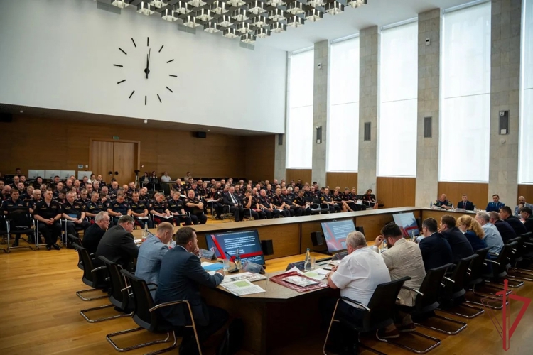 Врио начальника ФГКУ "ОВО ВНГ России по Еврейской автономной области" принял участие во Всероссийском совещании-семинаре в Нижнем Новгороде