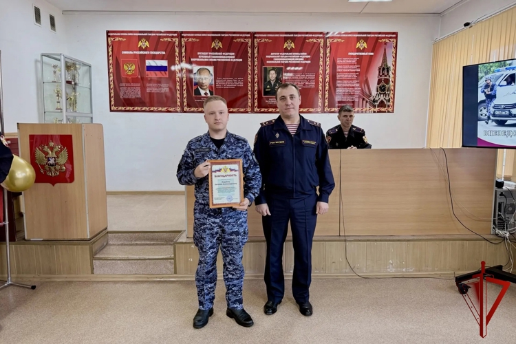 В БИРОБИДЖАНЕ СОСТОЯЛОСЬ ТОРЖЕСТВЕННОЕ МЕРОПРИЯТИЕ, ПОСВЯЩЁННОЕ 74 - Й ГОДОВЩИНЕ СО ДНЯ ОБРАЗОВАНИЯ ВНЕВЕДОМСТВЕННОЙ ОХРАНЫ